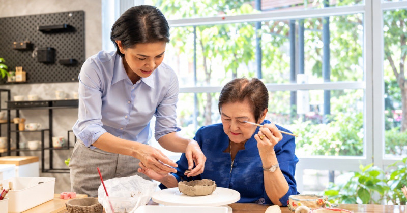 ศูนย์จิตรักษ์ รพ.กรุงเทพ ยกระดับการดูแลสุขภาพจิตผู้สูงวัย  Mind Health by BMRC เพื่อฟื้นคืนคุณภาพชีวิตที่ดีอย่างยั่งยืน