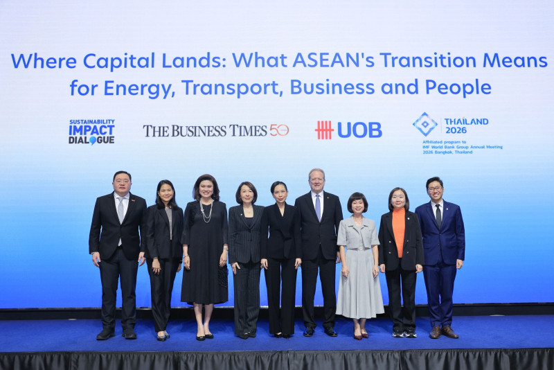ยูโอบี ประเทศไทย และเดอะ บิสสิเนส ไทมส์ เปิดเวที Sustainability Impact Dialogue ถกบทบาทเงินทุนในการขับเคลื่อนการเปลี่ยนผ่านสู่ความยั่งยืนของอาเซียน ผู้นำภาครัฐ ภาคธุรกิจ และภาคการเงินร่วมแลกเปลี่ยนมุมมองถึงปัจจัยสำคัญในการสนับสนุนการลงทุนที่ช่วยเสริมความสามารถในการแข่งขัน สร้างความยืดหยุ่น และขับเคลื่อนการเติบโตอย่างยั่งยืนในภูมิภาค